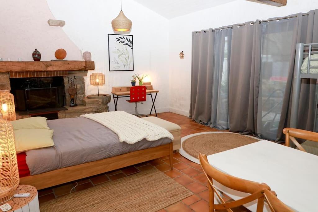 Loft La Perriere, Un Oasis En Pleine Ville Cholet Ngoại thất bức ảnh
