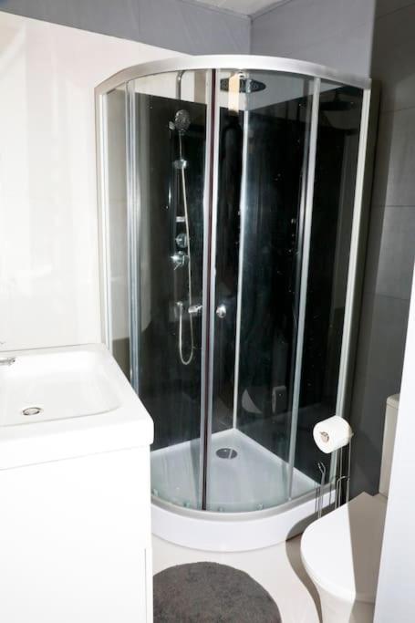 Loft La Perriere, Un Oasis En Pleine Ville Cholet Ngoại thất bức ảnh