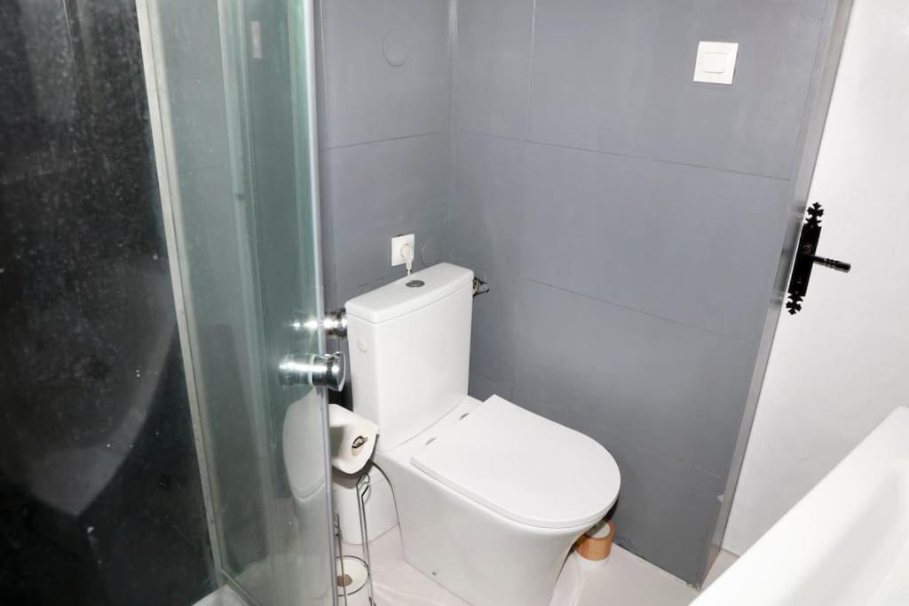 Loft La Perriere, Un Oasis En Pleine Ville Cholet Ngoại thất bức ảnh